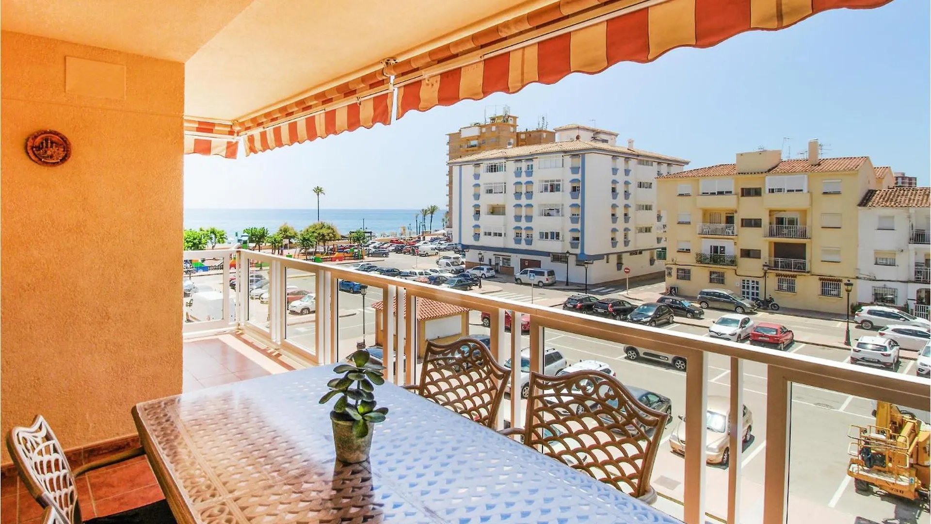 Nice Apartment In Manilva With Kitchenette